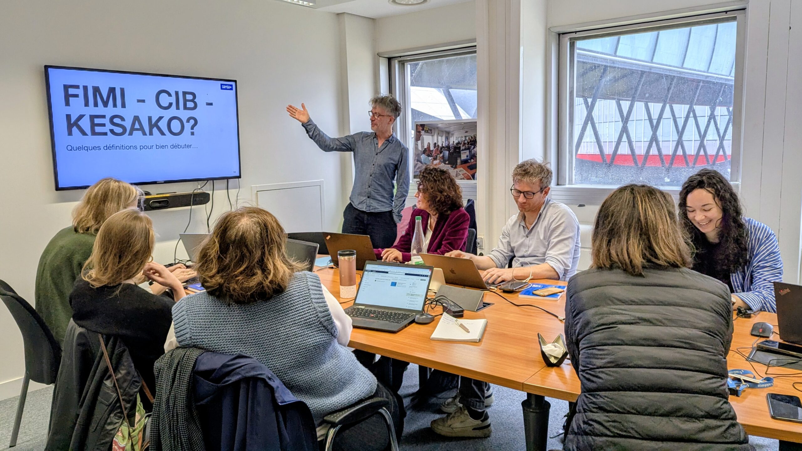 Check First and Samsa immerse French journalists in a virtual foreign interference campaign